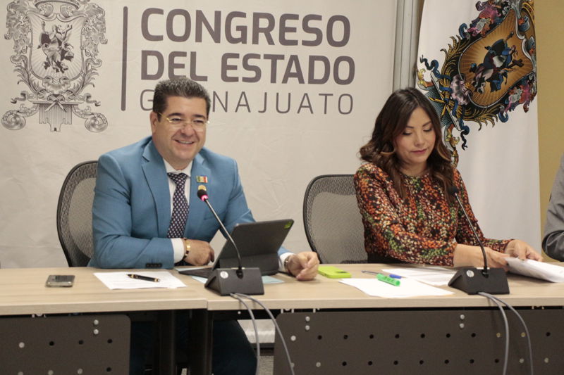 https://congreso-gto.s3.amazonaws.com/uploads/imagen/imagen/95177/pop_120924 Comisión de Medio Ambiente_021.JPG